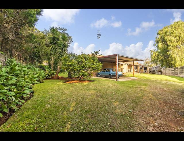 2 BEDROOM FREEHOLD FOR SALE IN ALLEN'S NEK
